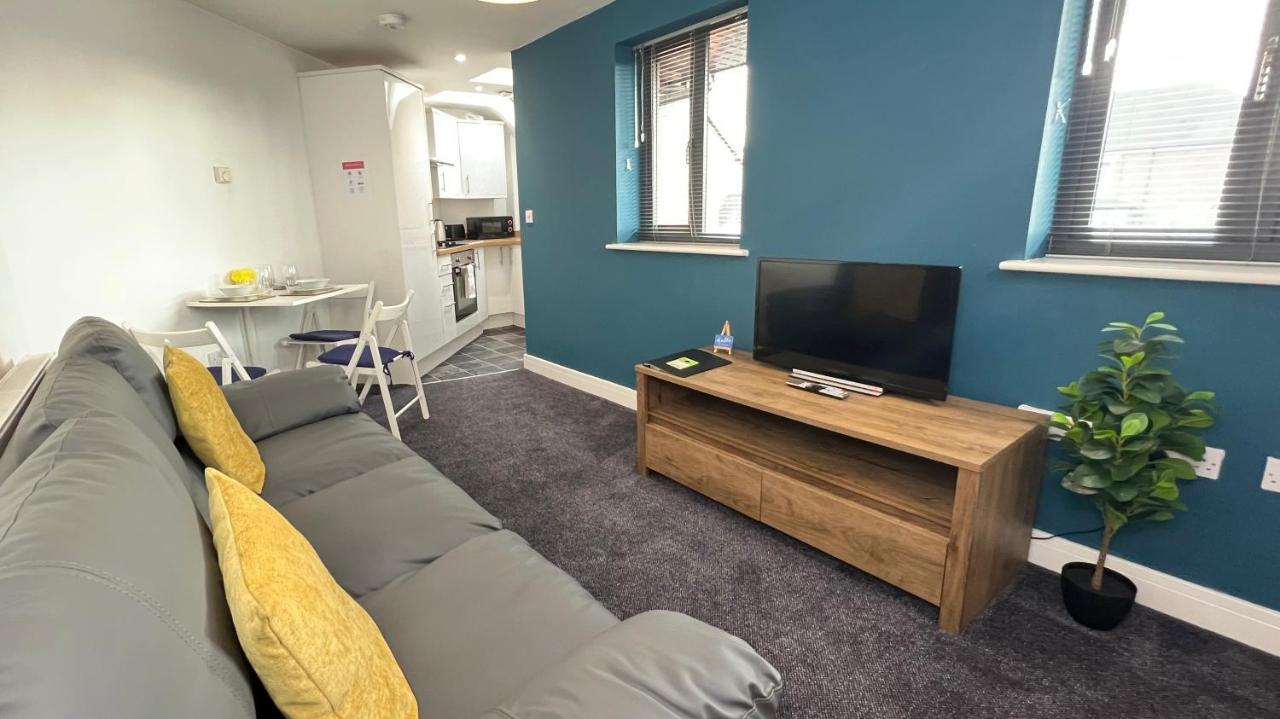 Cross Court, Stafford By Bell Apartments المظهر الخارجي الصورة