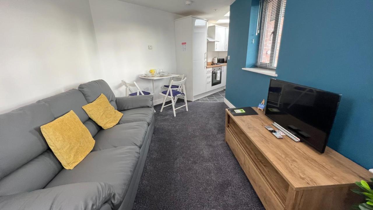 Cross Court, Stafford By Bell Apartments المظهر الخارجي الصورة