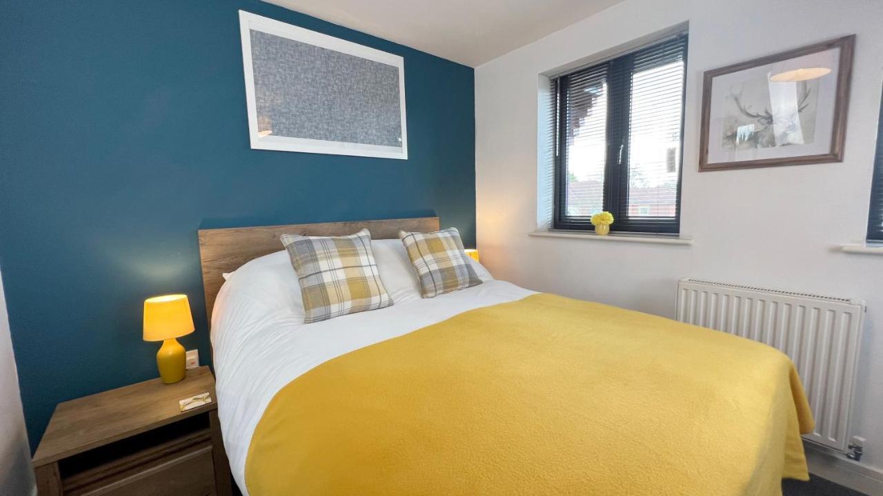 Cross Court, Stafford By Bell Apartments المظهر الخارجي الصورة