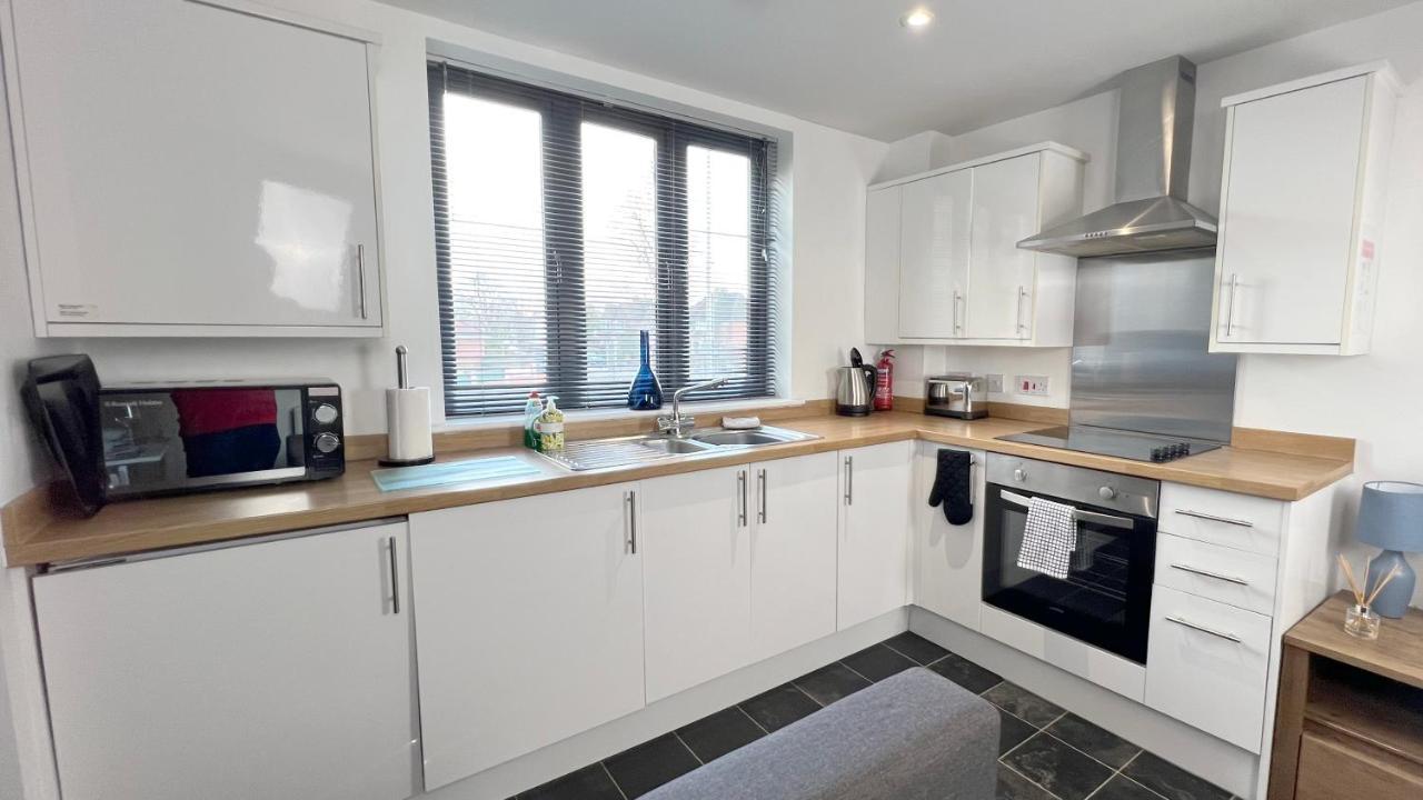 Cross Court, Stafford By Bell Apartments المظهر الخارجي الصورة