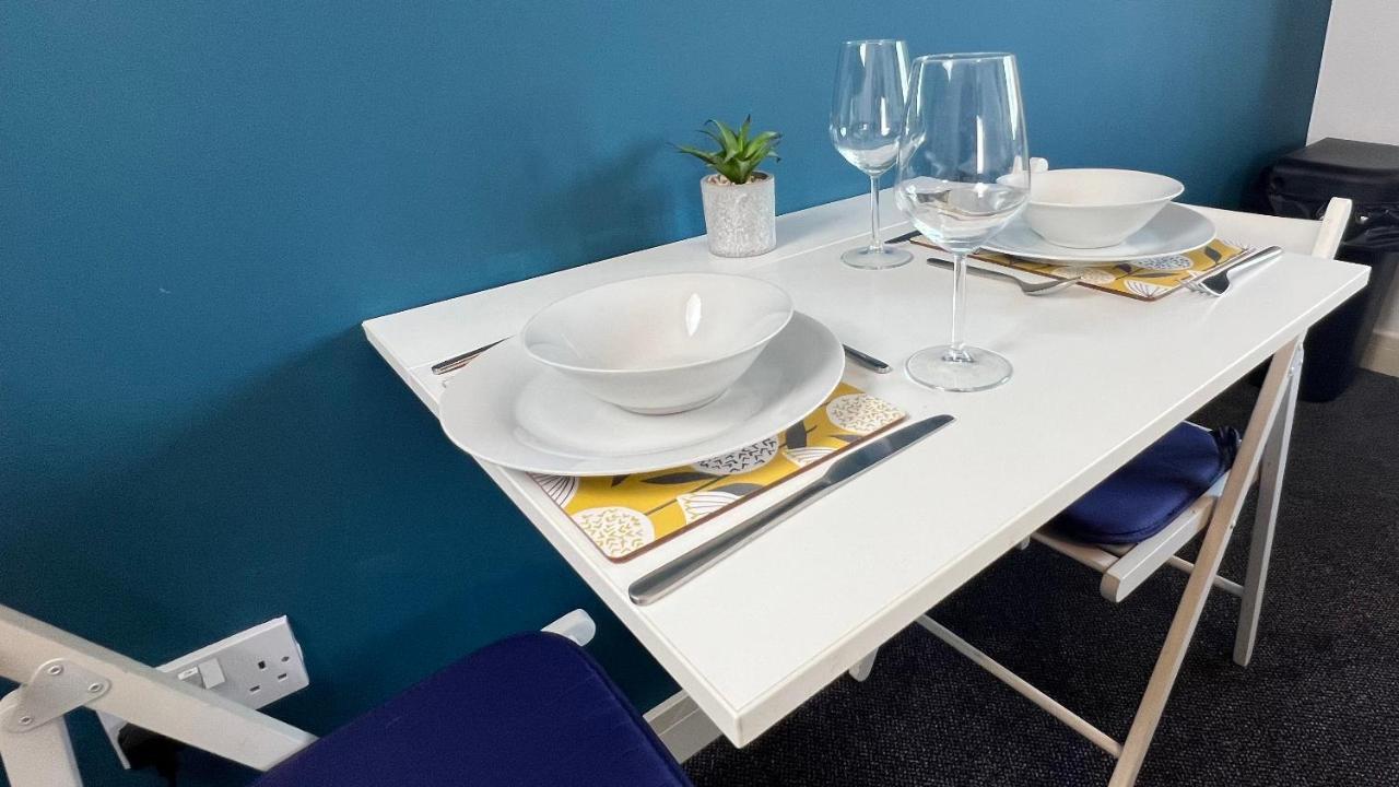 Cross Court, Stafford By Bell Apartments المظهر الخارجي الصورة