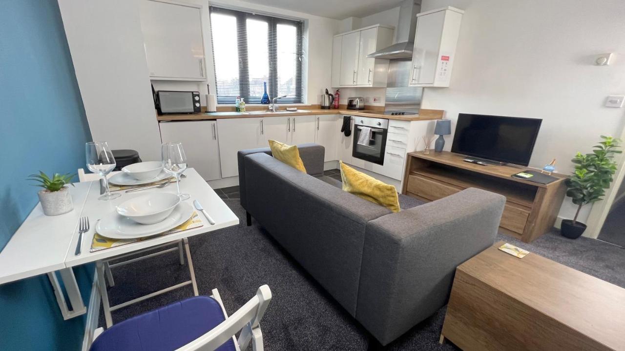 Cross Court, Stafford By Bell Apartments المظهر الخارجي الصورة
