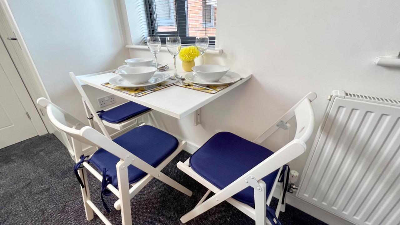 Cross Court, Stafford By Bell Apartments المظهر الخارجي الصورة