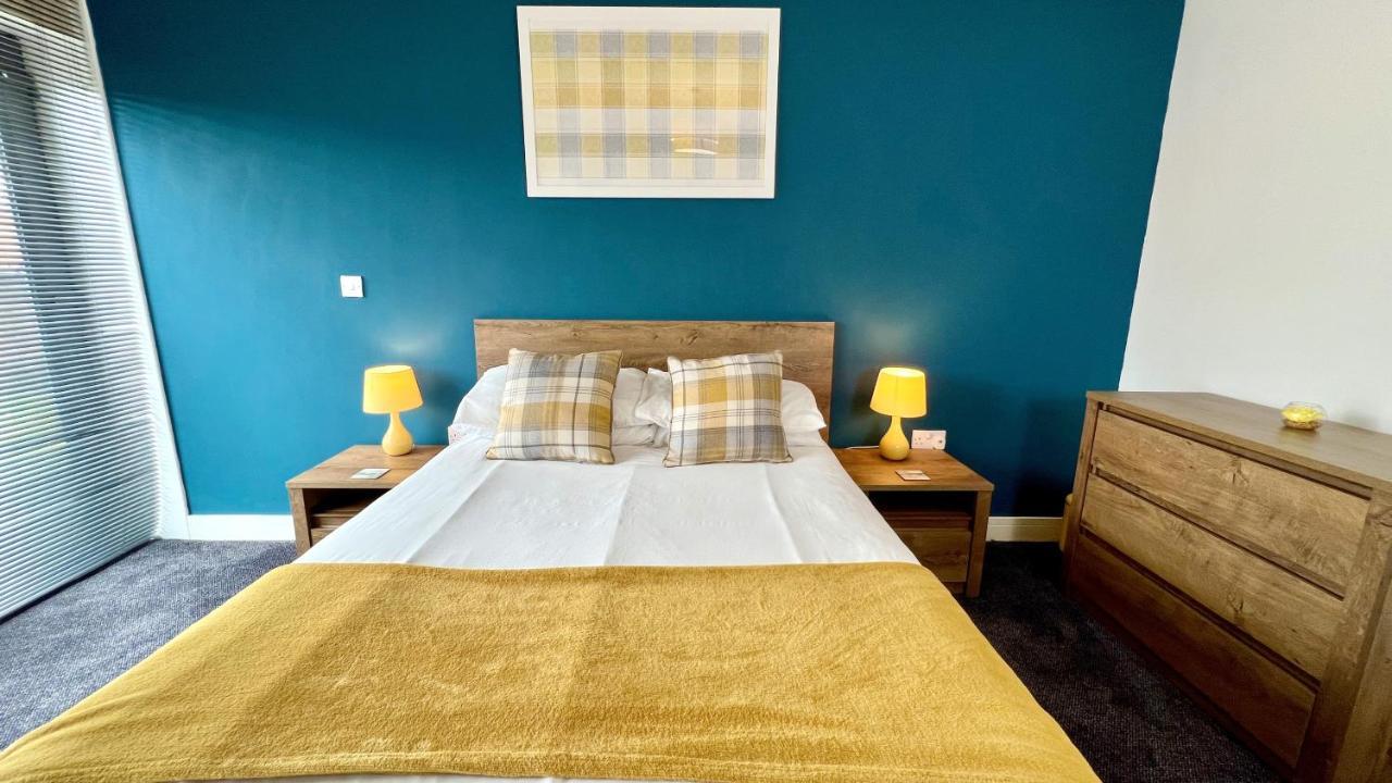 Cross Court, Stafford By Bell Apartments المظهر الخارجي الصورة