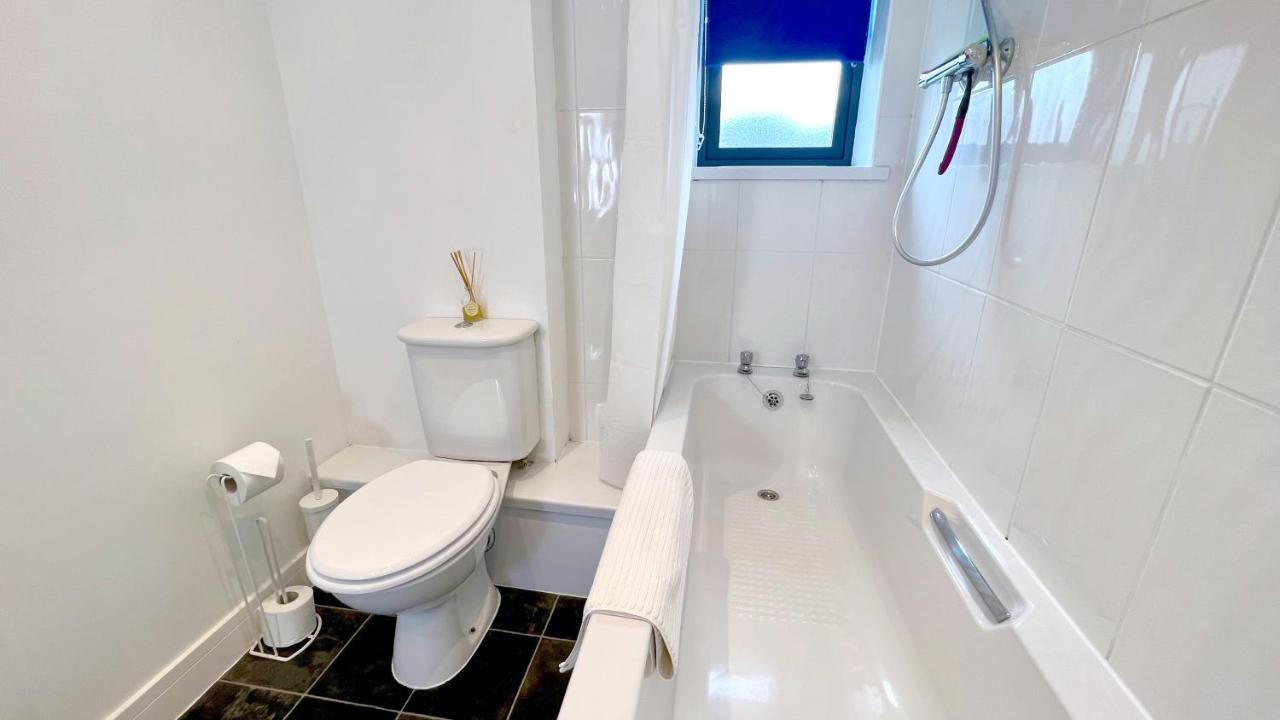 Cross Court, Stafford By Bell Apartments المظهر الخارجي الصورة