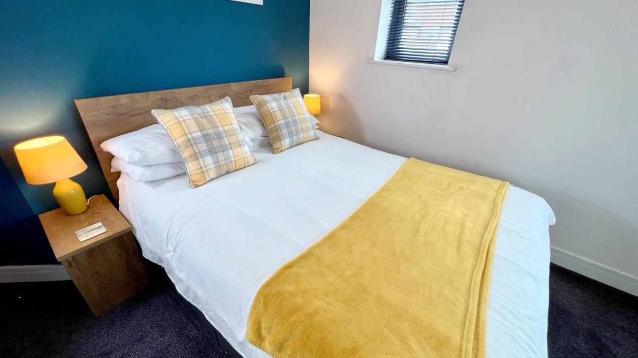 Cross Court, Stafford By Bell Apartments المظهر الخارجي الصورة
