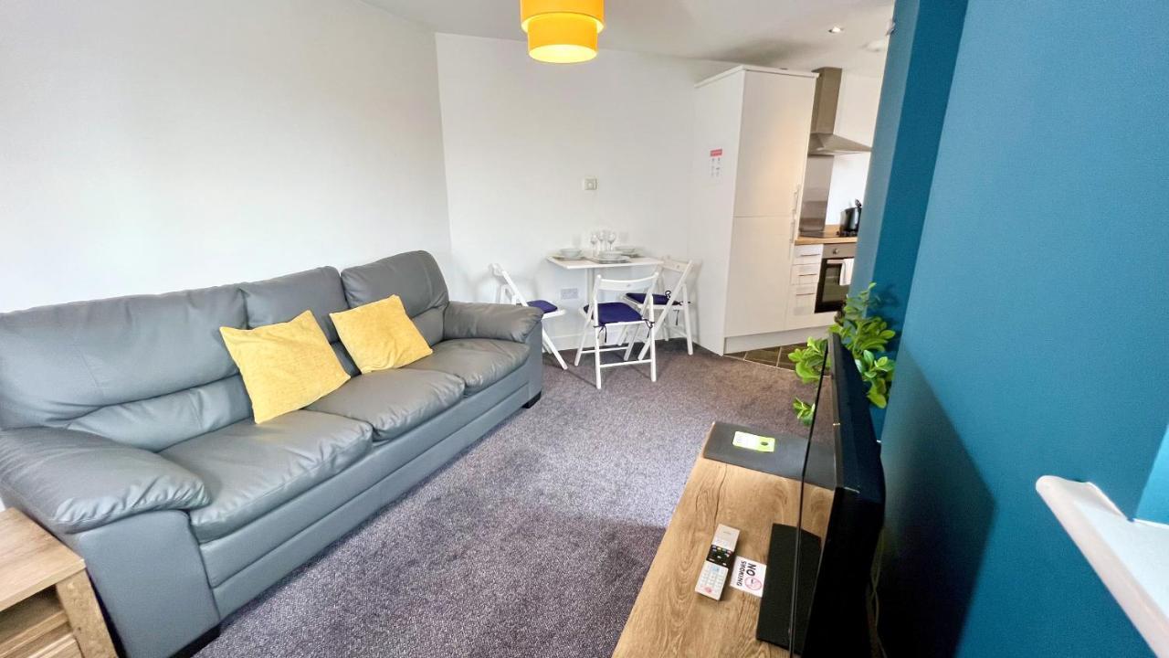 Cross Court, Stafford By Bell Apartments المظهر الخارجي الصورة