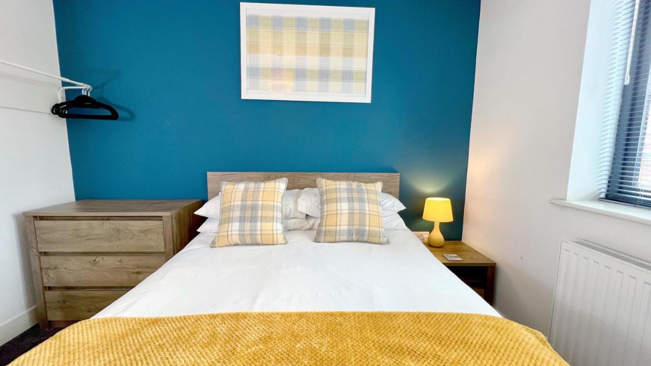 Cross Court, Stafford By Bell Apartments المظهر الخارجي الصورة
