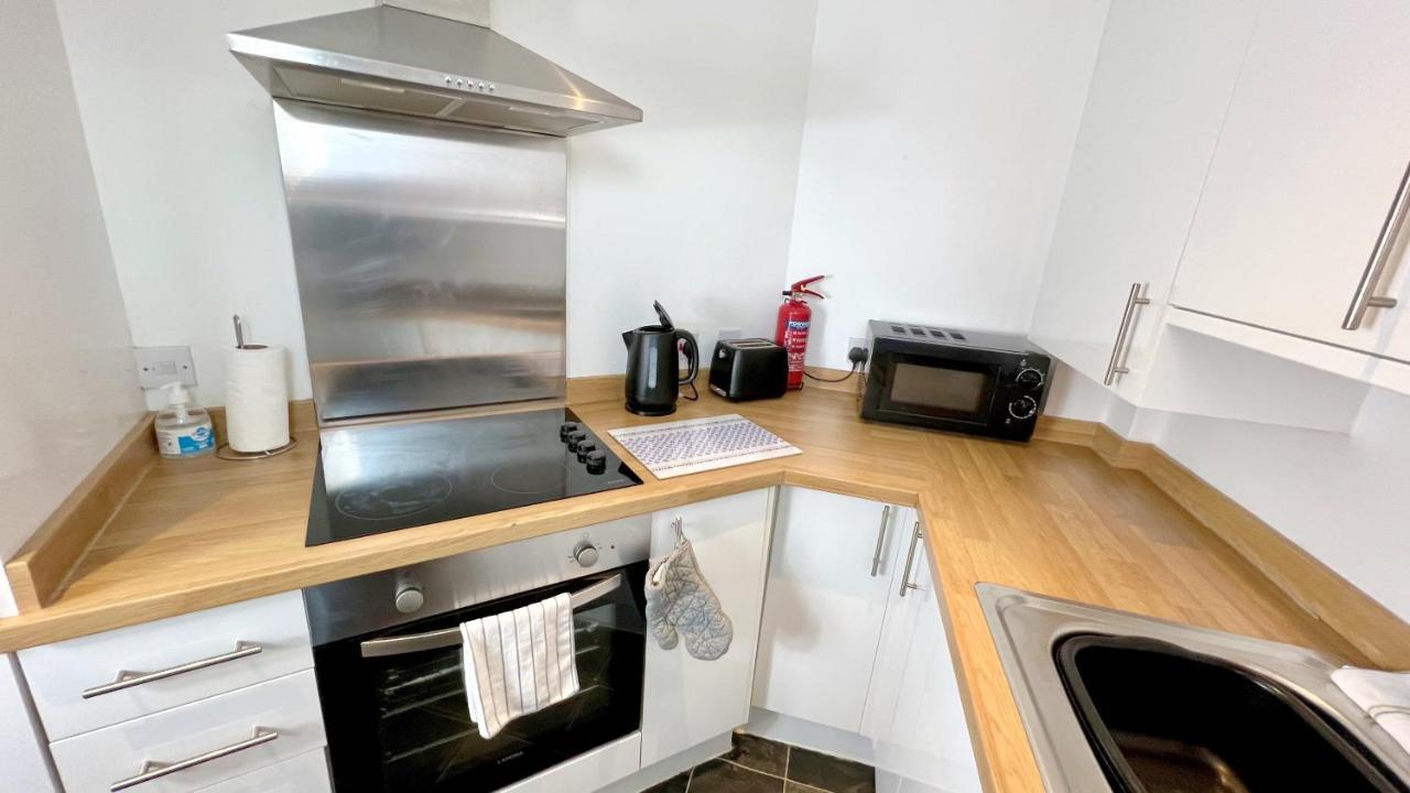 Cross Court, Stafford By Bell Apartments المظهر الخارجي الصورة